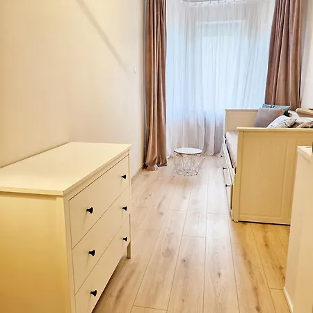Apartament Nadmorski Familok *